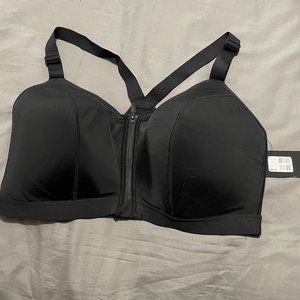 Addition Elle Wireless Sports Bra